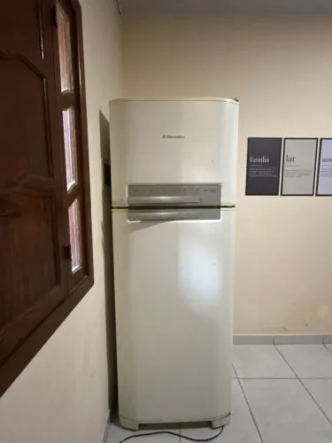 Geladeira eletrolux