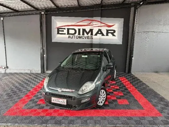 Fiat Punto Attractive 1.4 Fire Flex 8V 5P 2013