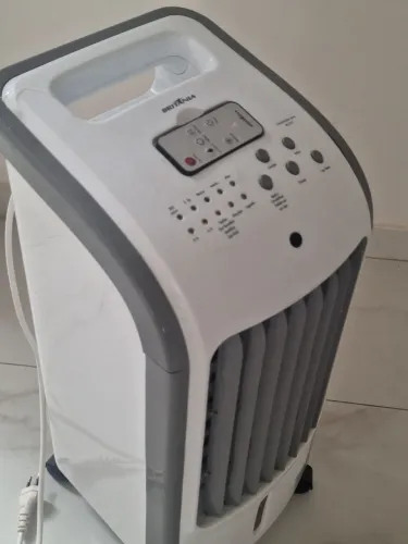 Umidificador de ar Britânia 4 em 1 - 127v