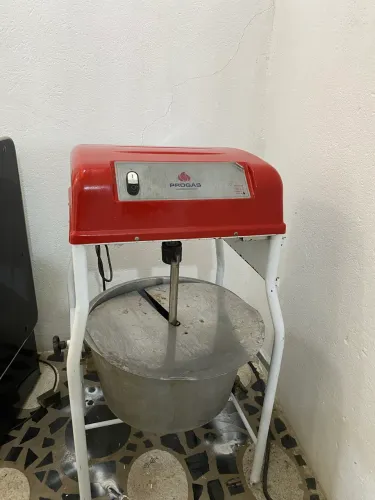 Vendo Mexerola 40 kg 