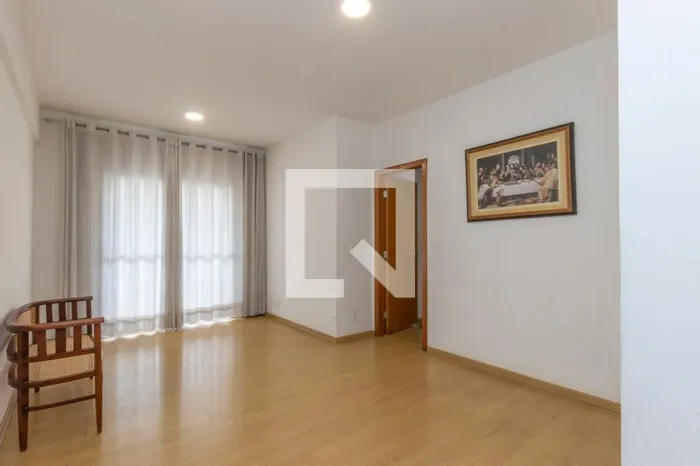 Apartamento à Venda - Vila Paris, 3 Quartos, 87 m2