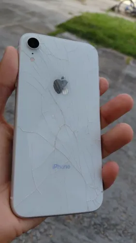 iPhone XR