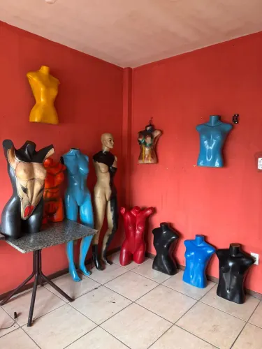 Manequins variados