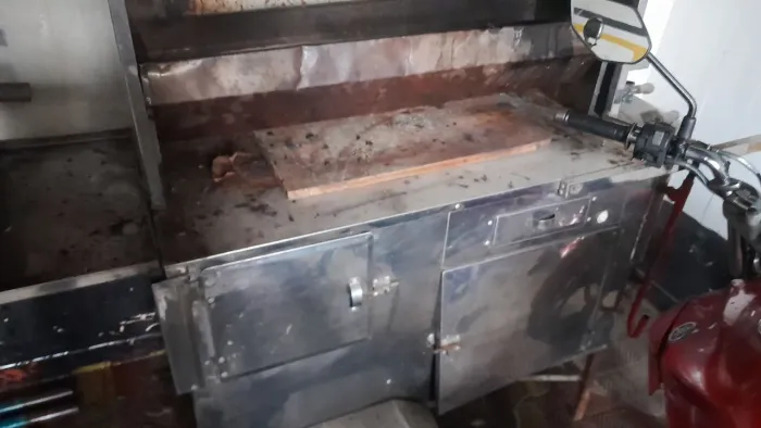 Carrinho para churrasco usado 900 reais