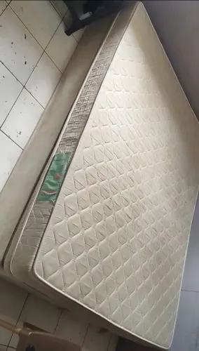 Cama Box Queen 