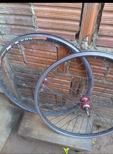 Aro 26 completo par . Não faço entrega, só mandei mensagem se tiver interessado
