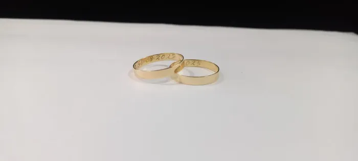 Alianças de ouro 18k