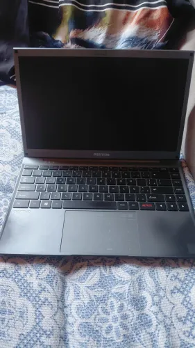 Vendo notebook positivo 