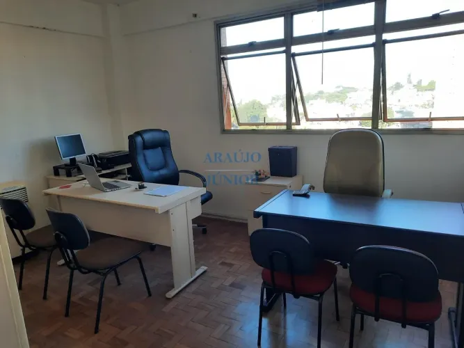 Sala comercial em ótima localização!