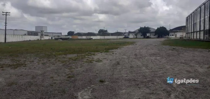 Pátio com 1.000 m² dentro de Condomínio em Jaboatão dos Guararapes - PE