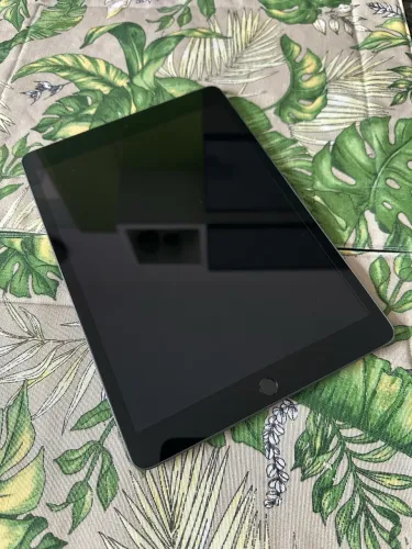 Ipad 9 geração wi-fi 64gb lighting - USB C