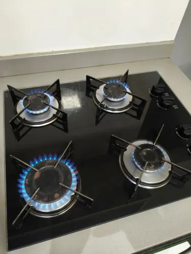 Cooktop a Gás Fischer 4 Bocas Mesa Vidro Temperado Preto Bivolt 1519-5713 [usado]
