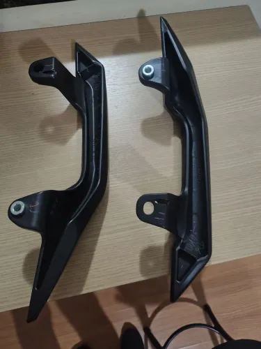 Alça Traseira Esquerda Honda Bros 160 2026 Novo Original