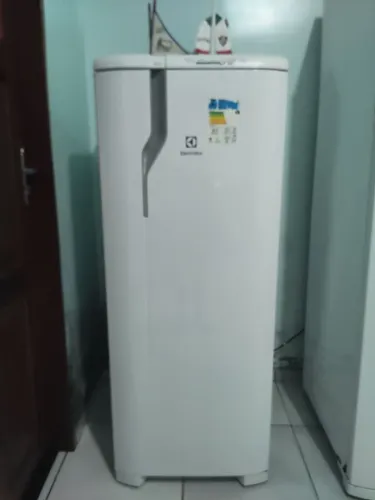 Geladeira Eletrolux