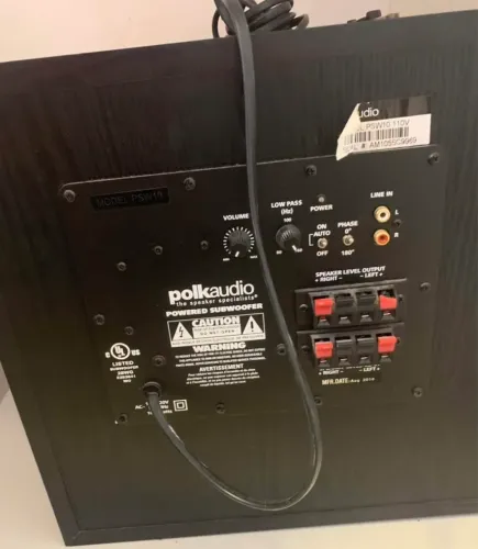 Caixa de som pollkaudio 