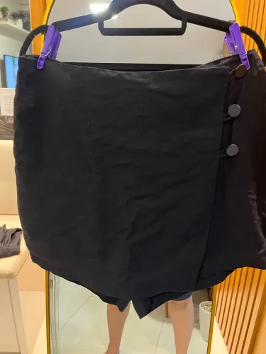 Short saia