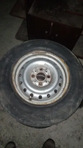 Vendo 2 rodas Fiat aro 13