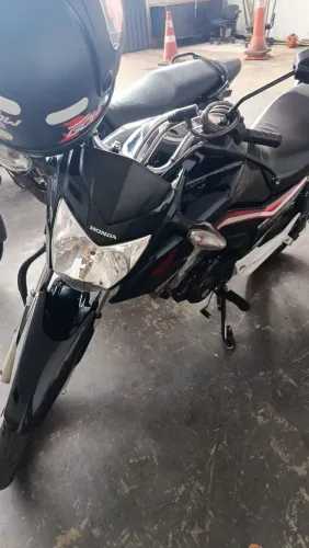 Moto Titan 160 segundo dono fone *