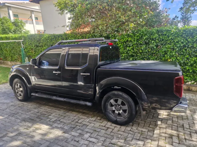 Nissan Frontier SV AT. CD 4X4 2.5 TB Dies. Aut. 2016
