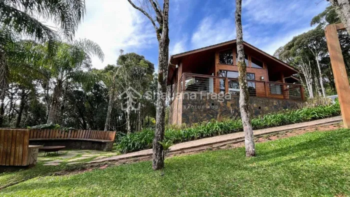 Casa em Condomínio