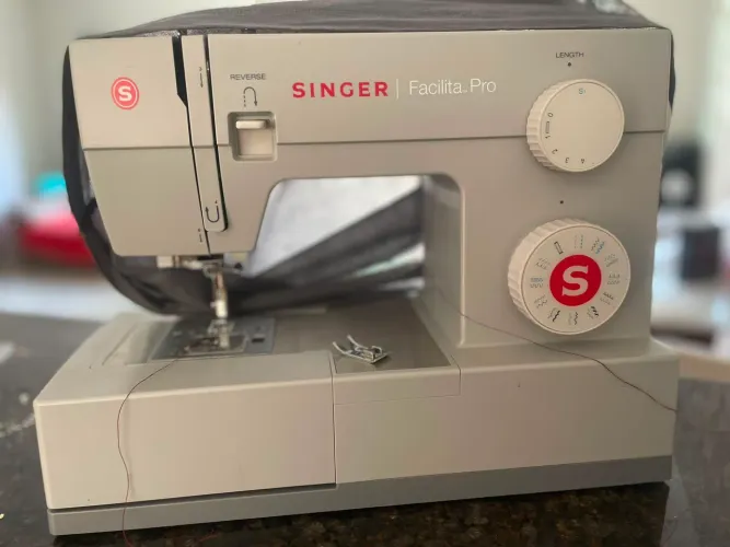 Máquina de costura Singer