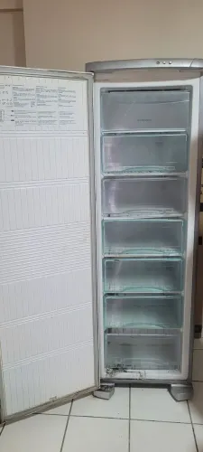Freezer eletrolux