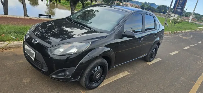 Ford Fiesta Sed. 1.6 8V Flex 4P 2012