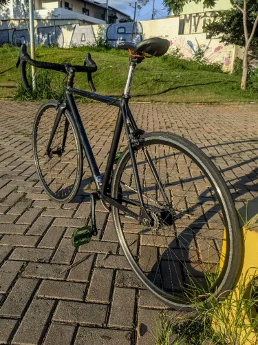 Bicicleta Fixa/Single (Quadro Alumínio 52) da França
