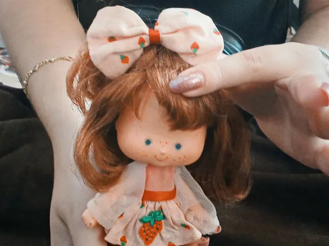 Boneca moranguinho linha laços e fitas de 1965