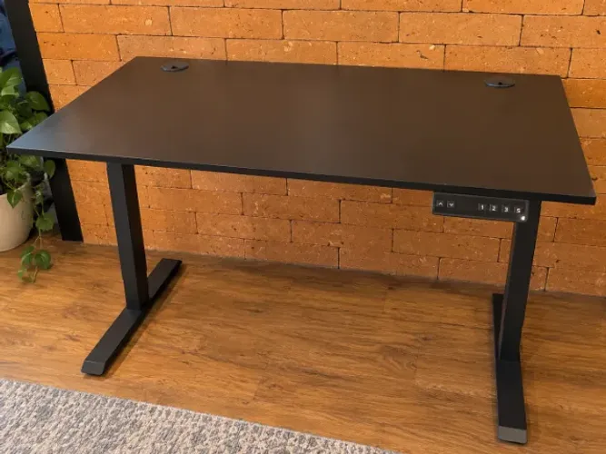 Mesa Elétrica Regulável 120cm | Altura Ajustável | Memória de Posições