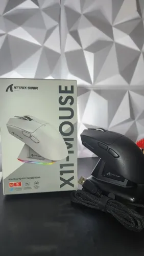 Mouse Gamer Sem Fio Attack Shark X11 Preto