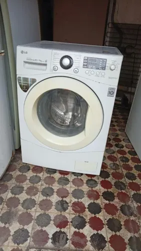 Lava e seca LG