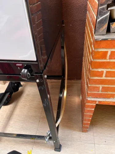 Forno a gás usado em bom estado de conservação