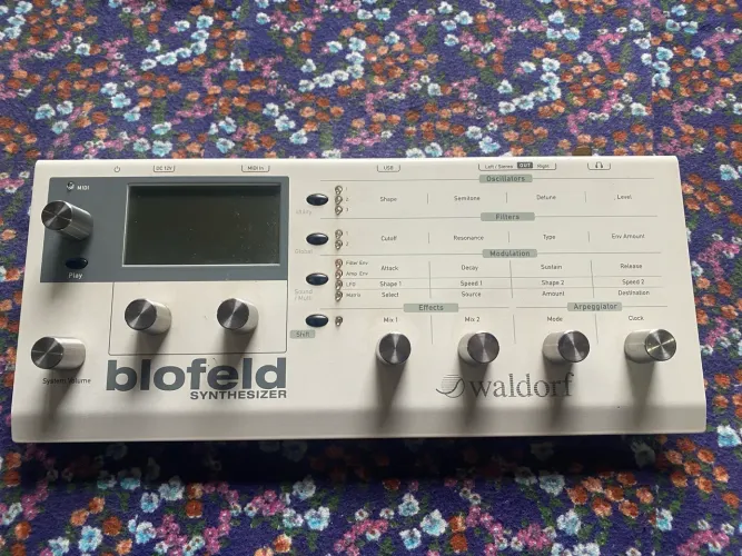 Waldorf Blofeld Sintetizador Desktop(Módulo)