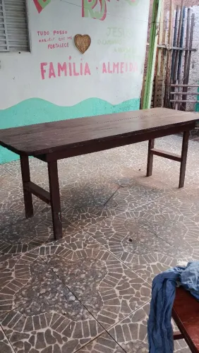 Vendo essa mesa grande