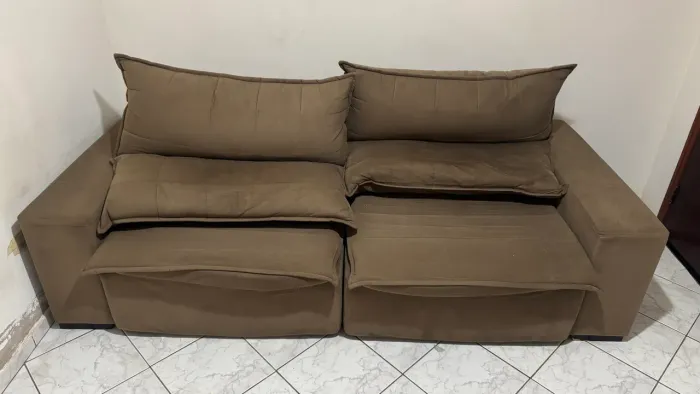 Sofá Retrátil à Venda - 2,50 m