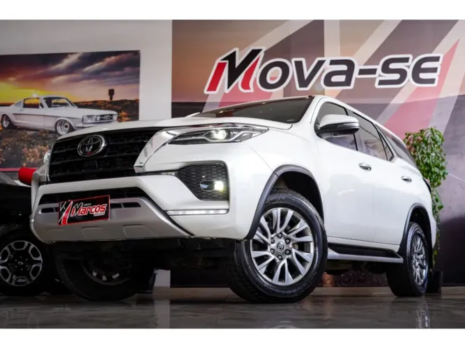 Toyota Hilux SW4 4X4 2.8 Diesel 2021