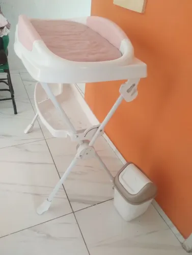 Vendo (acompanha lixeirinha)