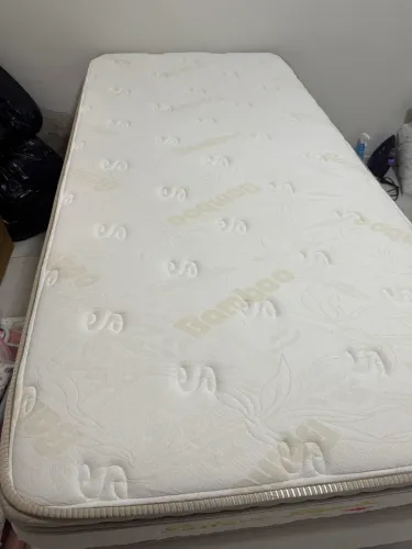 Vende-SE Cama solteirão ligar *54