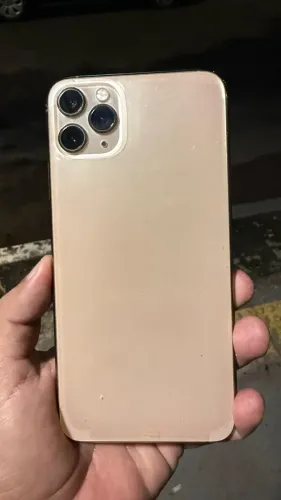 iPhone 11 Pro Max Gold