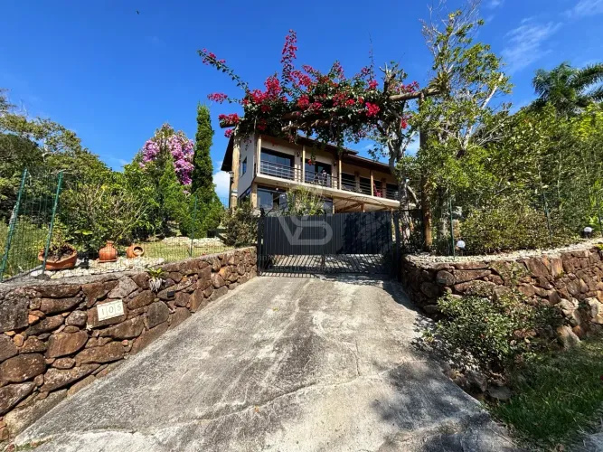 VISTA PARA O MAR + TERRENO DE 980m² | GAMBOINHA PAULO LOPES/SC
