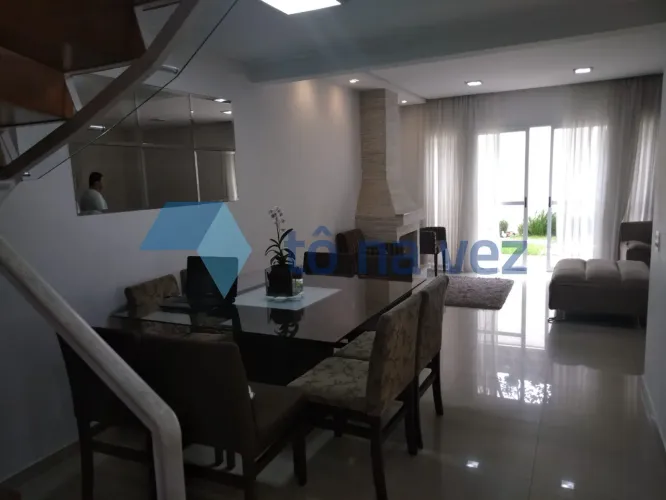 Casas em condomínios 3 dormitório(s) em Demarchi