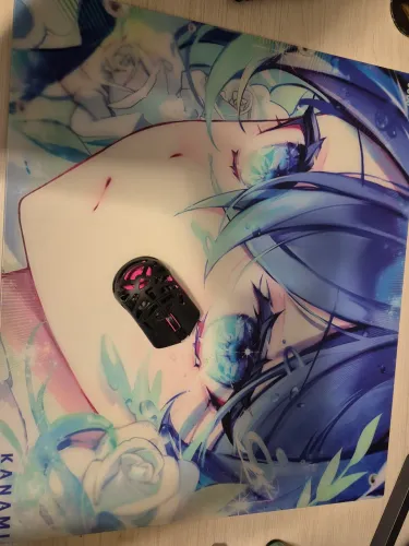 Mousepad de vidro Kanami Minami