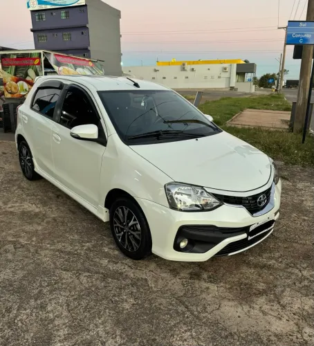 Toyota Etios Platinum 1.5 Flex 16V 4P Aut. 2018