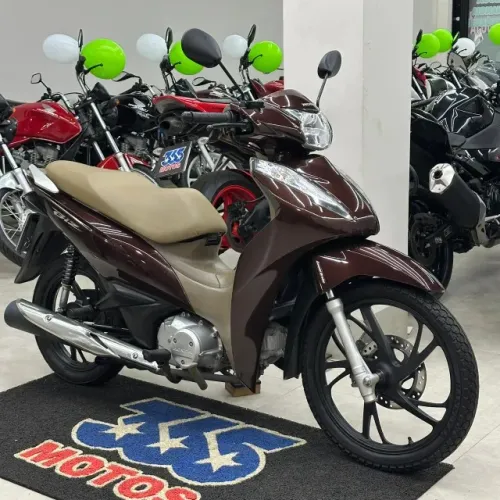 HONDA BIZ 125 2021, impecavel.
