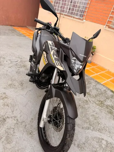 XRE 300 ABS ADVENTURE