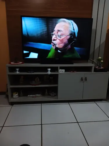 Troco tv de 46 pol que nao e smart por tv smart de 43 pol.