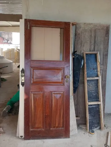 Telhas, portas! Valor negociável * Nilson.