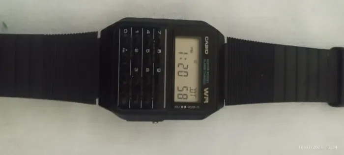 Relógio calculadora Casio