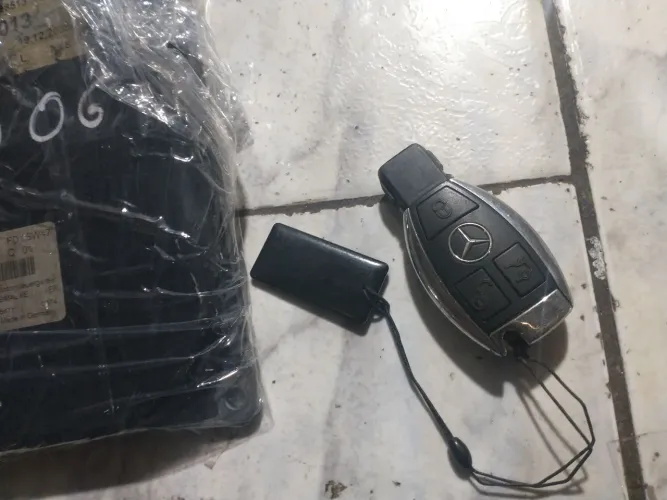 Módulo injeção e chave Mercedes C180 compressor 2006